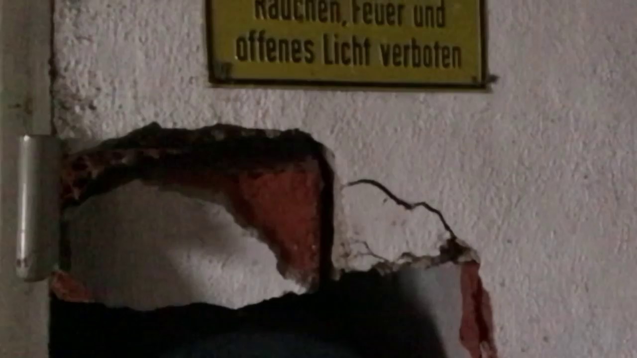 Die Mauer muss weg! // Gartenschlau.com