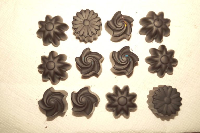 3 Zutaten = eigene Schokolade!